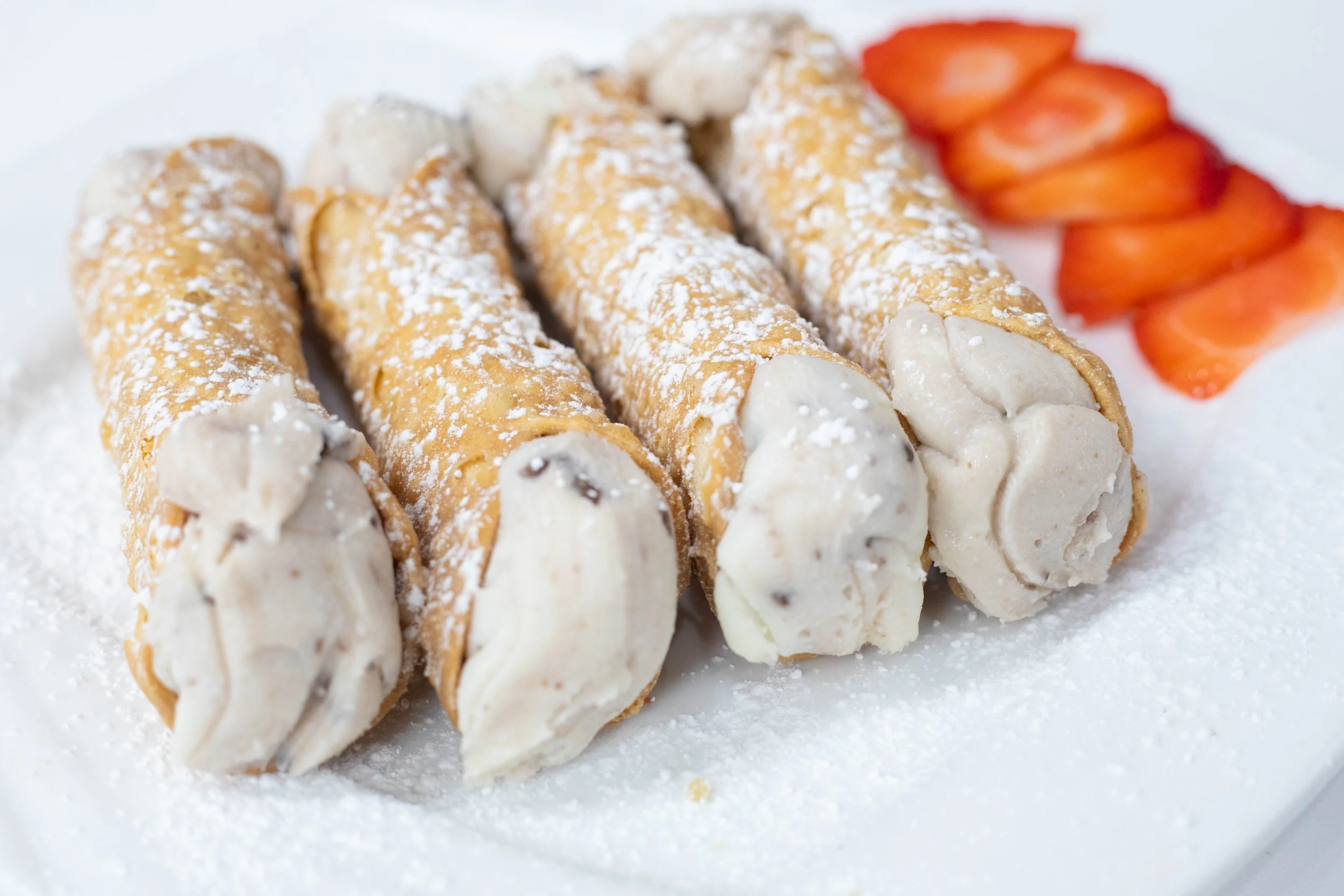 Cannoli.jpg