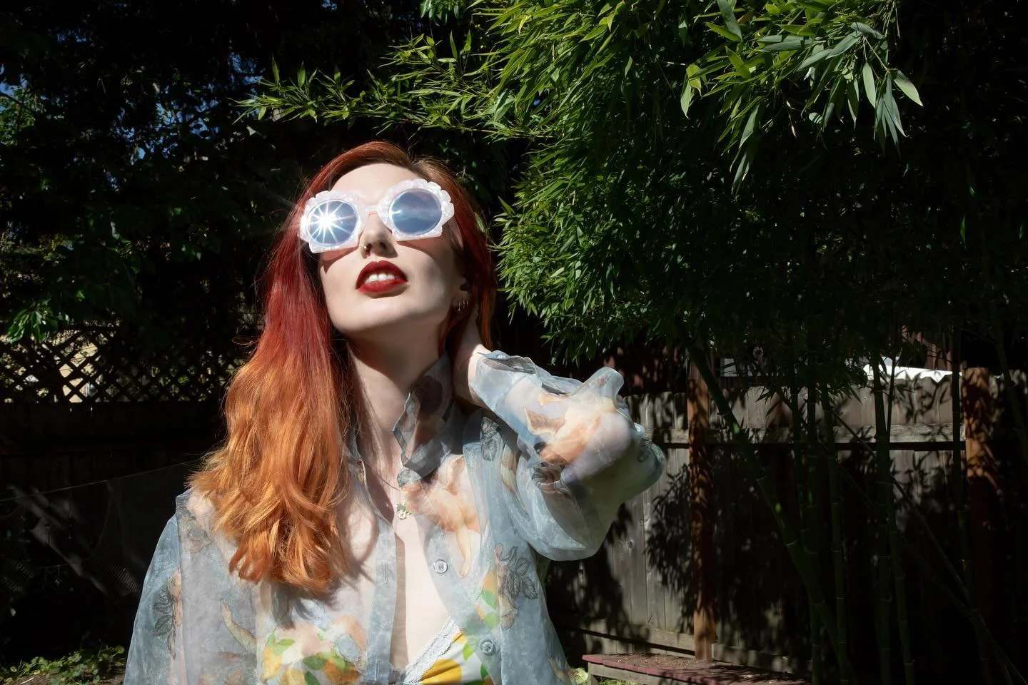 More fabulous PDX fun with @misscorner5 
Vintage clamshell sunglasses and top from my collection. Grass and sun provided by the glorious PNW. 
#portland #portlandphotographer #portlandmodel  #surrealportrait #sexyportrait #creativephotography #vintag