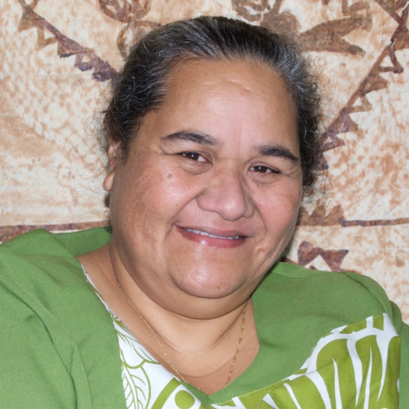 Roine Lealaiauloto - Chair Roine Lealaiauloto is Chief Executive Officer of Penina Health Trust, an organisation dedicated to helping people who have faced difficulties and/or discrimination because of mental illness. A South Auckland resident for most of her life, Roine started her career in the Child Protection Unit of CYF in Otara. She then joined the Ministry of Health, working with health providers to better support clients with mental health concerns. Roine is currently completing her MBA with Southern Cross University through Manukau Institute of Technology.