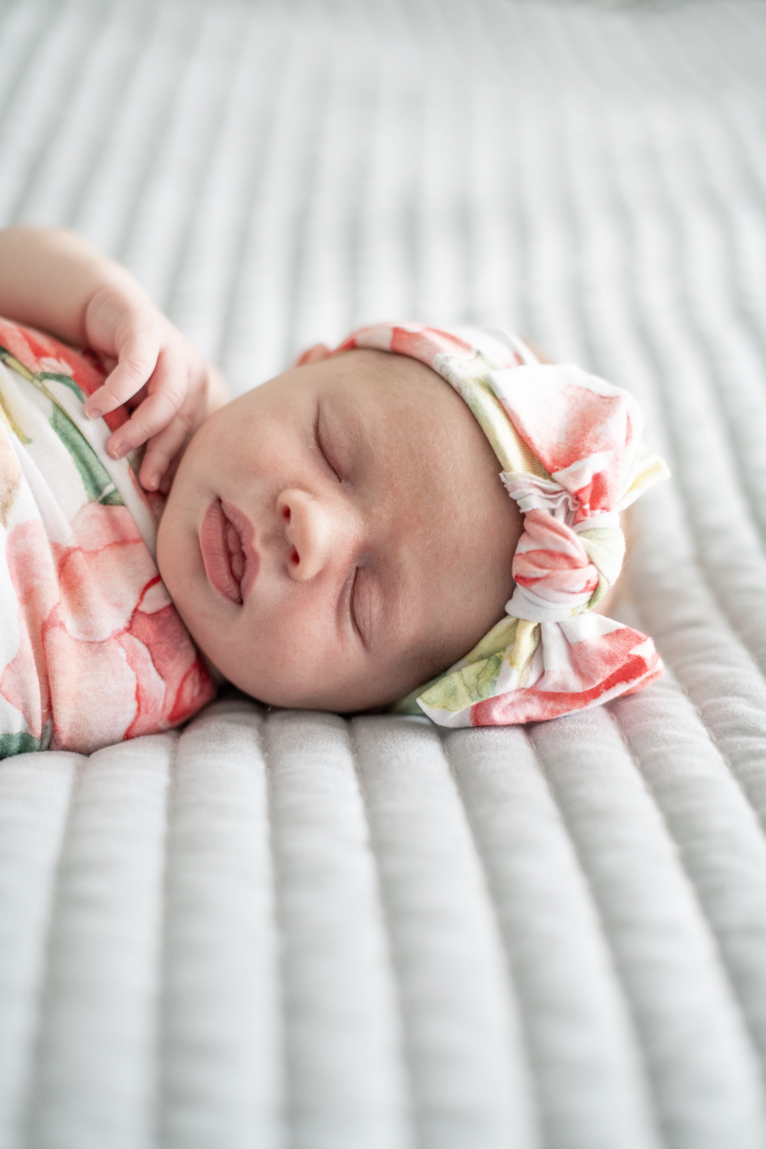 lifestyle newborn photography-12.jpg