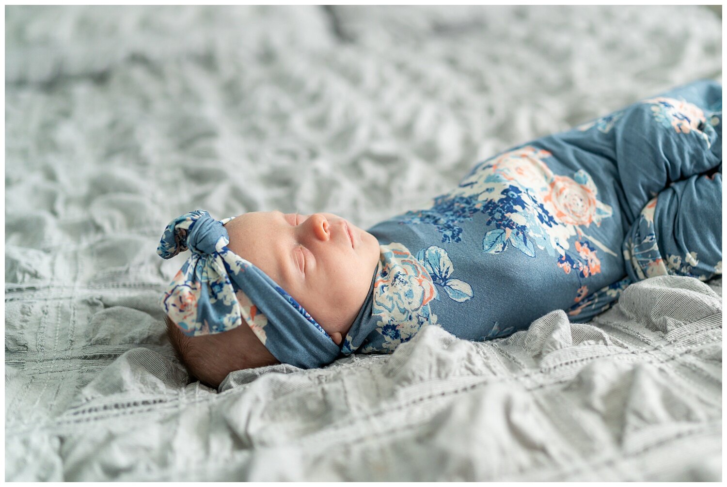 newborn lifestyle photography-2.jpg