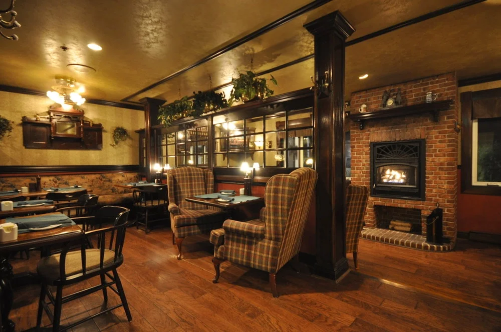 Pub — Inn on the Lake | Halifax Nova Scotia Hotel | 800.463.6465