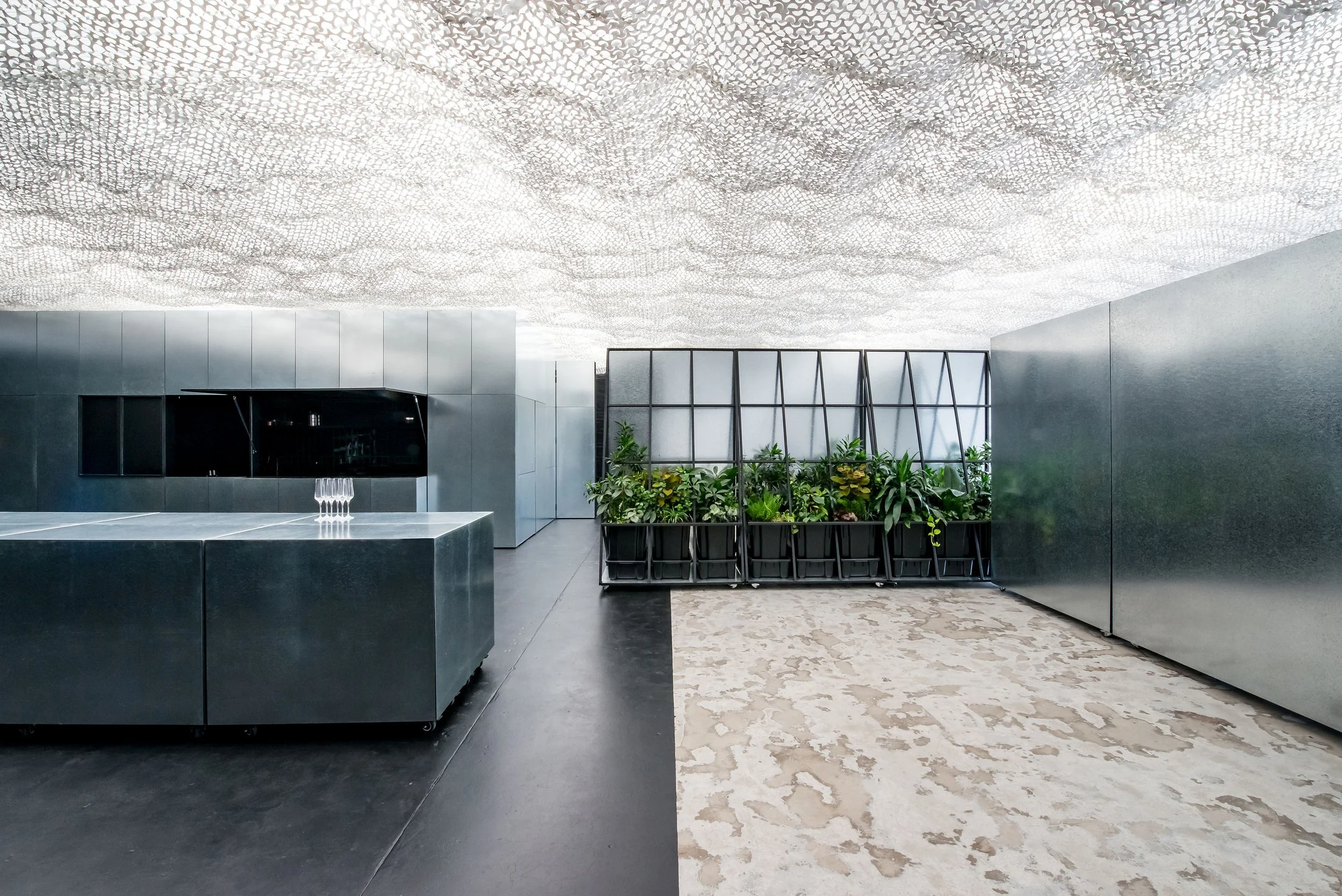 Space & Time Russell & George Gallery 06.jpg