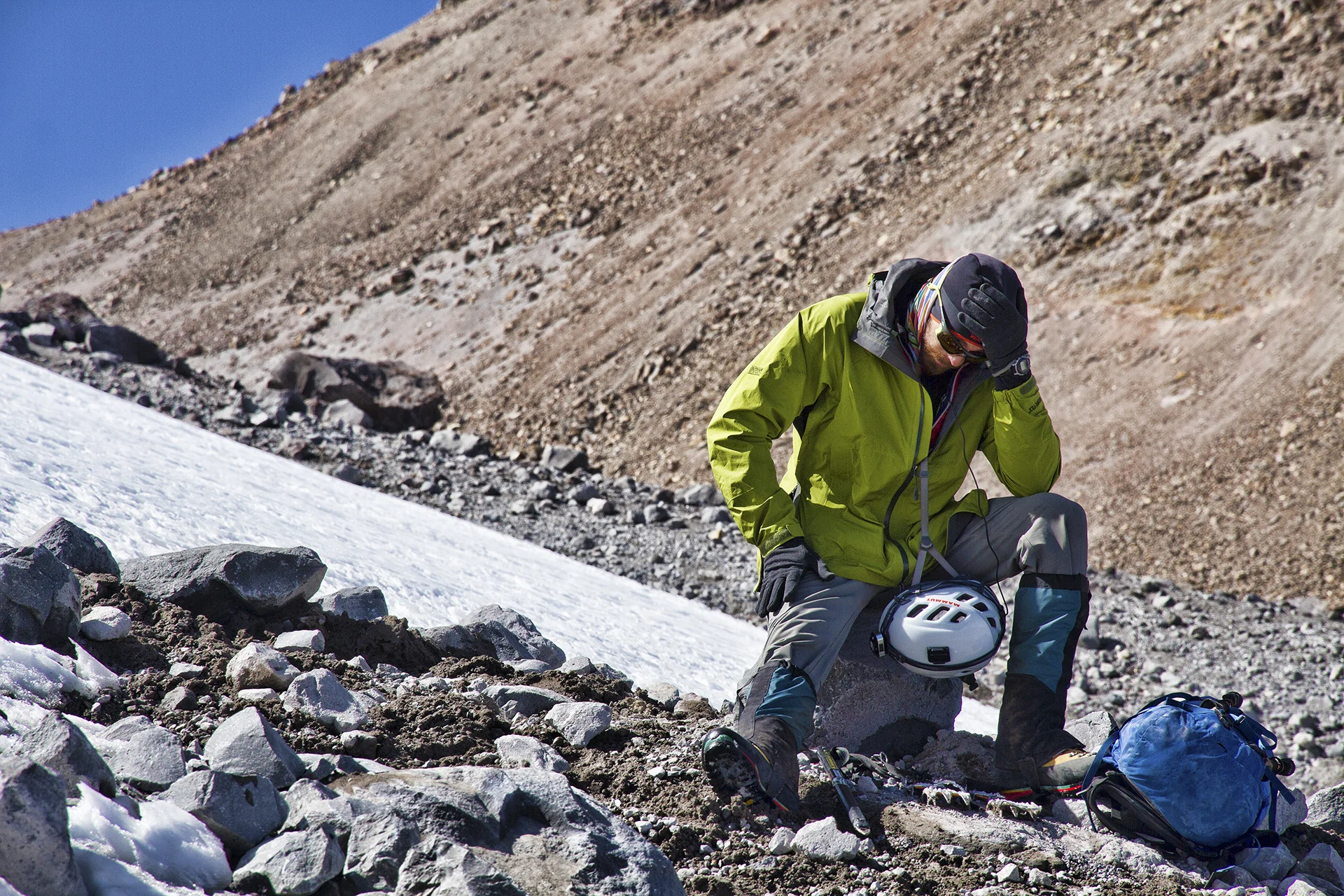 In early afternoon we regain the edge of the glacier. The descent through the Labyrinth is uneventful, but soon the white out rolls in and we watch as a trio of scientists still on the glacier disappear into fast-moving clouds.