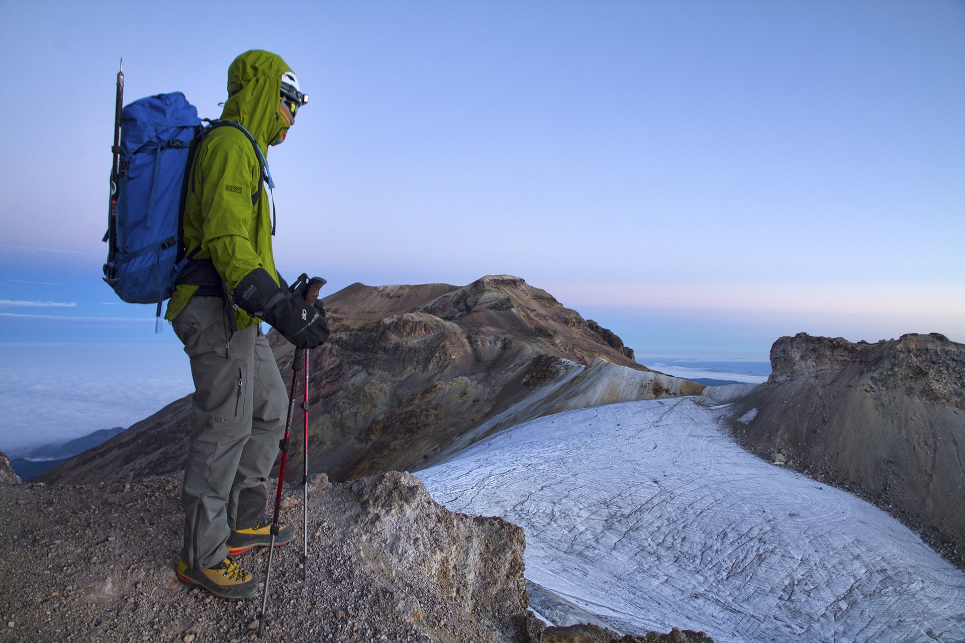  Each false summit reveals a new landscape beyond it. The “belly” of the sleeping woman is a heavily-crevassed glacier that saddles both the eastern and western flanks of the mountain. 