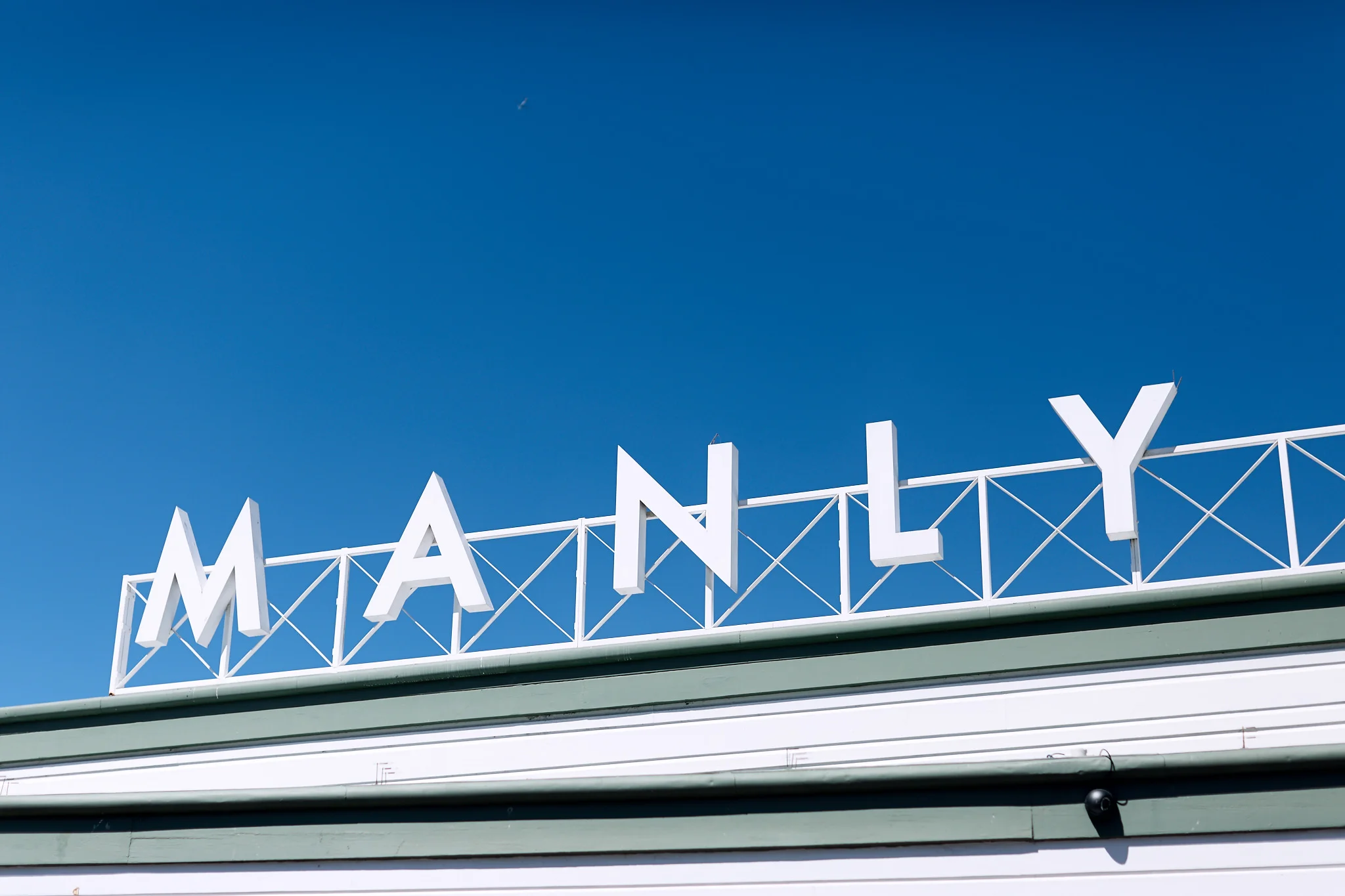 Manly sign at manly wharf.jpg