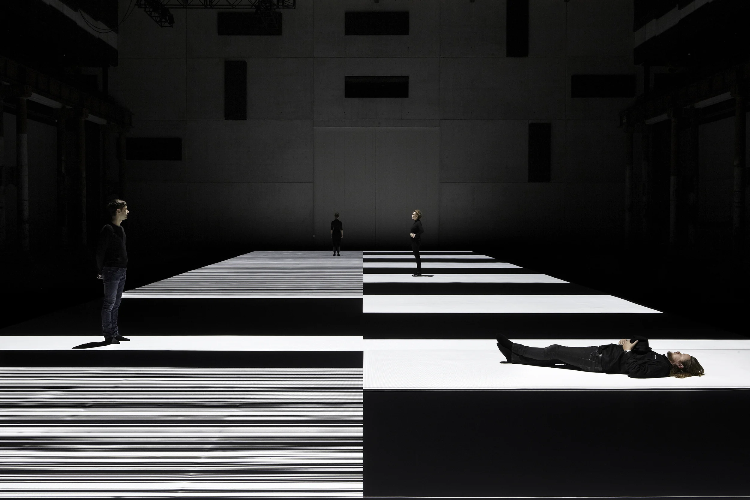 RyojiIkeda-003.jpg