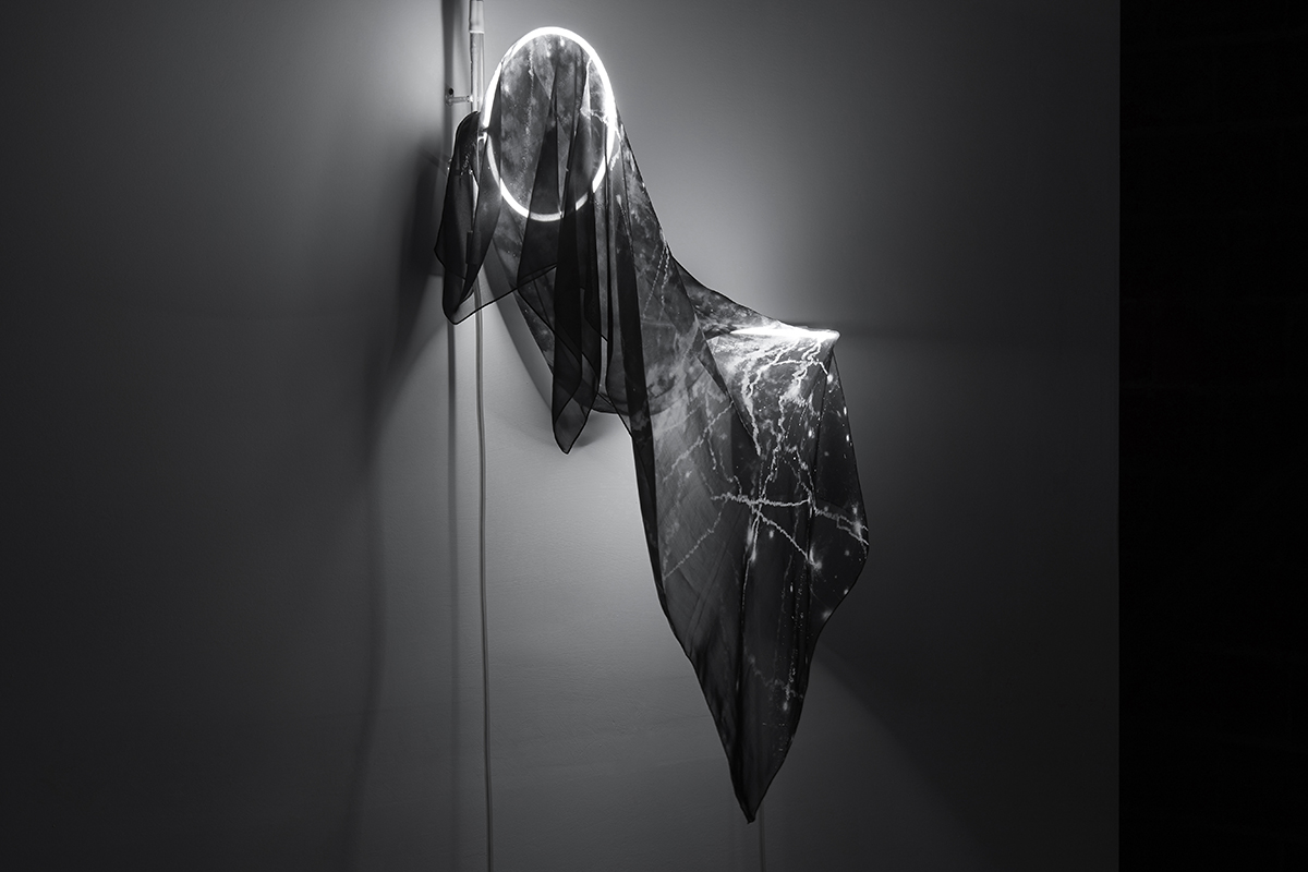 APGZanWimberley-TheEffectsOfInteractionBetweenLightAndMatter-05-3.jpg