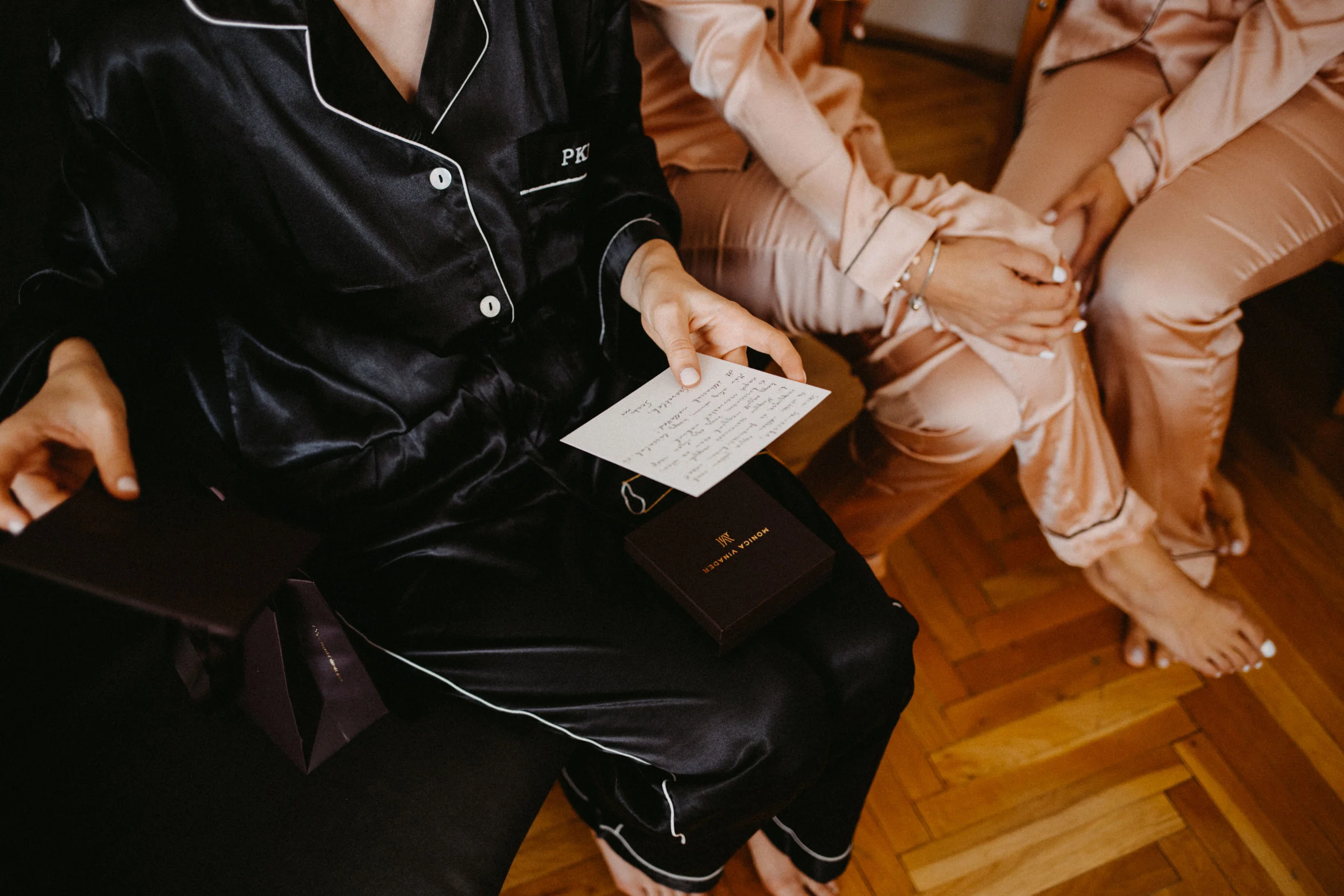 1826-Moni+Szabi-wedding-099-w.jpg