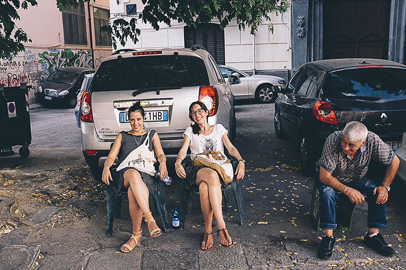 Caravanbook co-founders: from left, Virginia Ortega, specialist in tourism & Ana Zaragoza, passionate about photography and publishing.