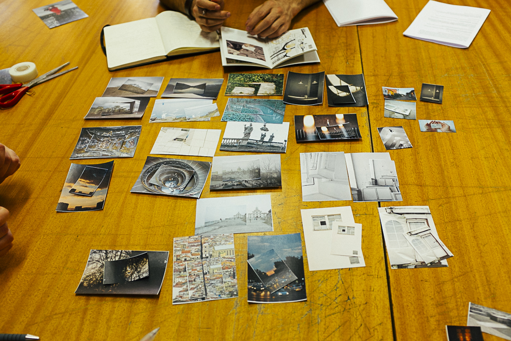 Taller Las ciudades invisibles de Caravanbook en la Biblioteca de la Facultad de Bellas Artes de la UCM.