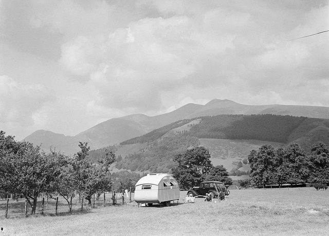 007Caravanbook_buenosdias_viaje_travel_flickrTheCommons.jpg