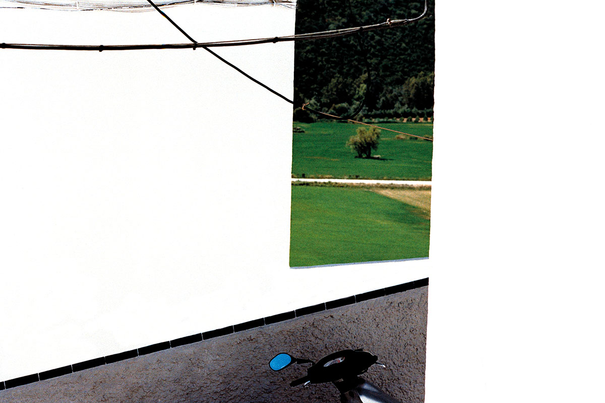 Fotografía del libro Blanco Roto © Cristóbal Benavente