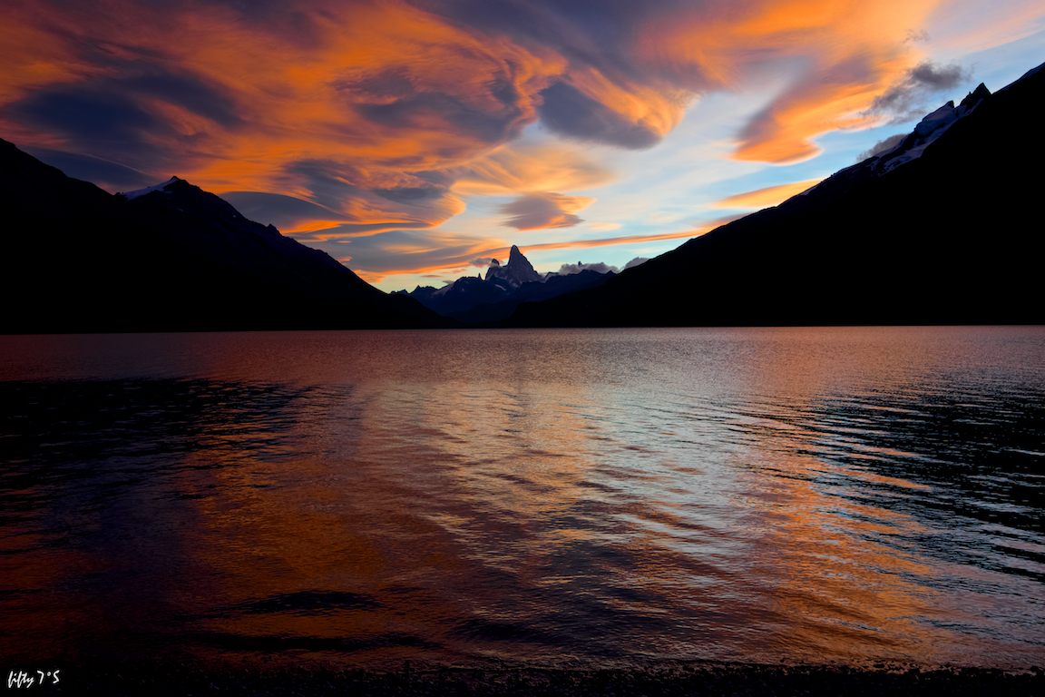 Lago Del Desierto