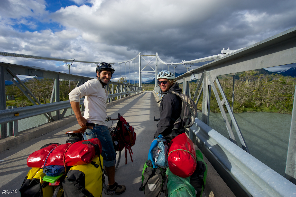 a chilled 8km cycle to town after the boat ride