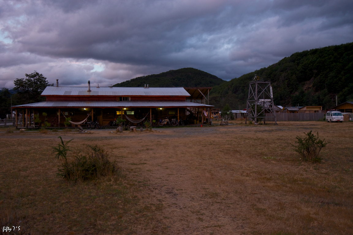 El mosco, Villa O'Higgins - probably the nicest camping facilities we've had