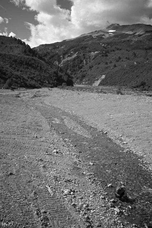 dónde está wally? ....collecting some water