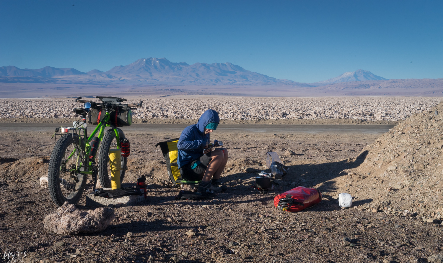 Breakfast on the Salar.