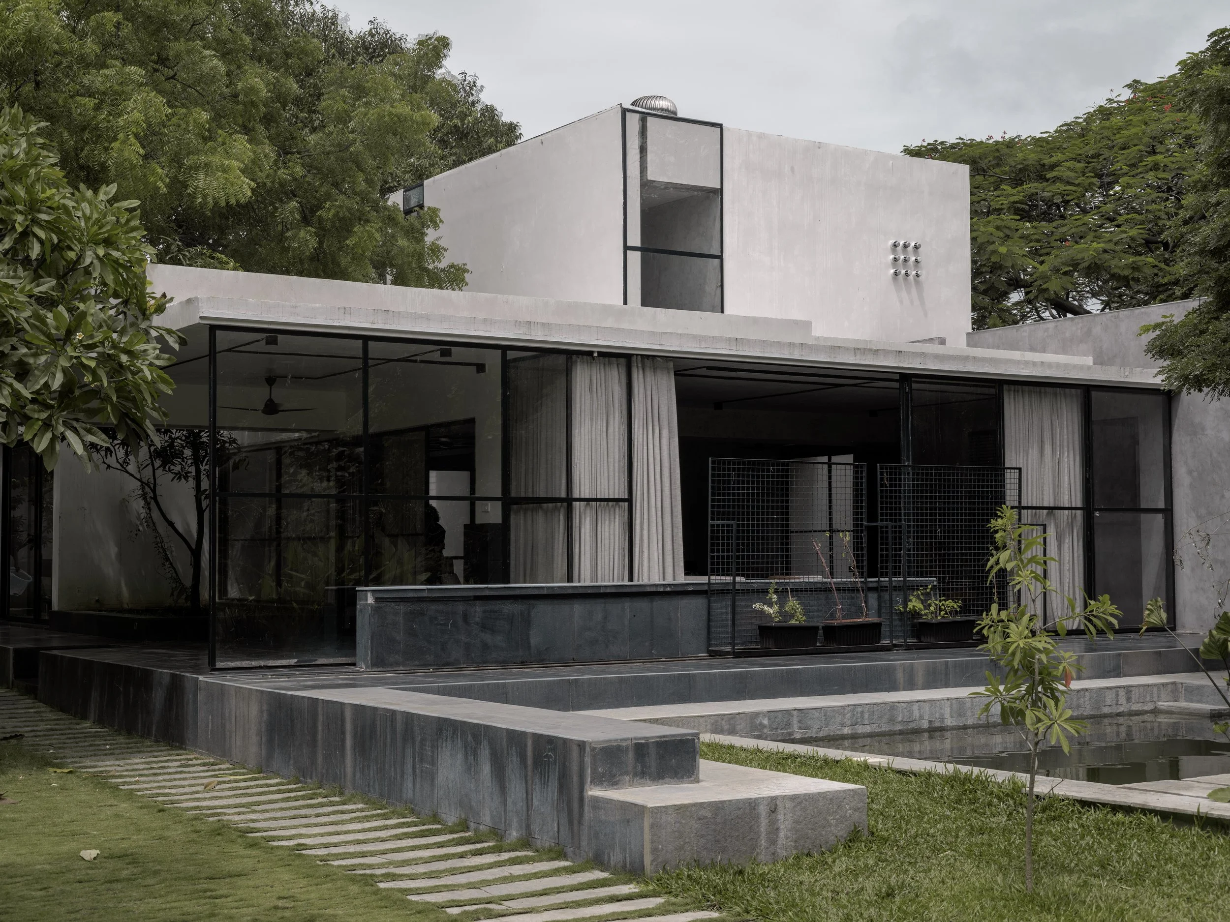 Front Elevation 2.jpg