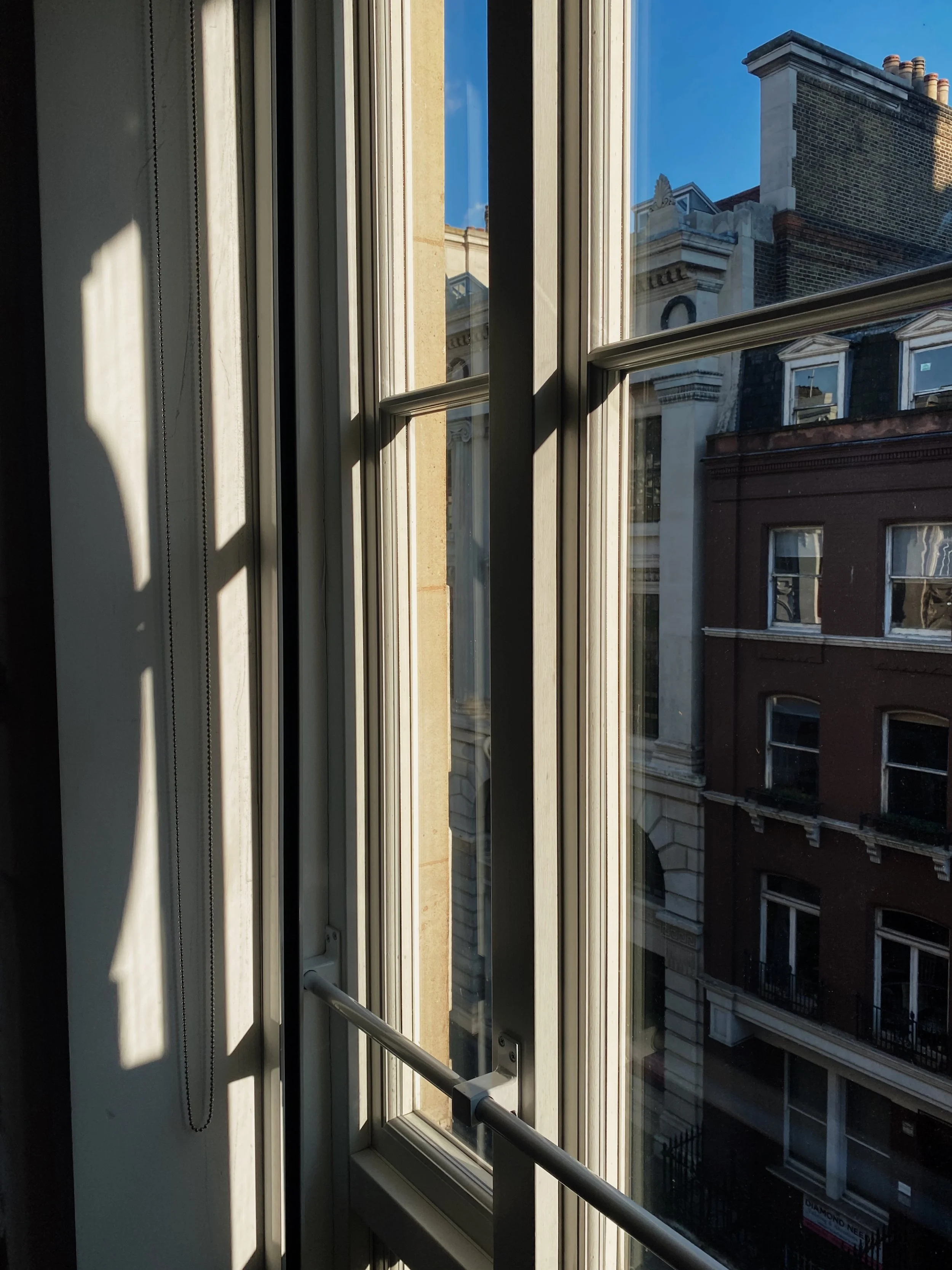 HSF Wellness Travel Guides; The London Edition