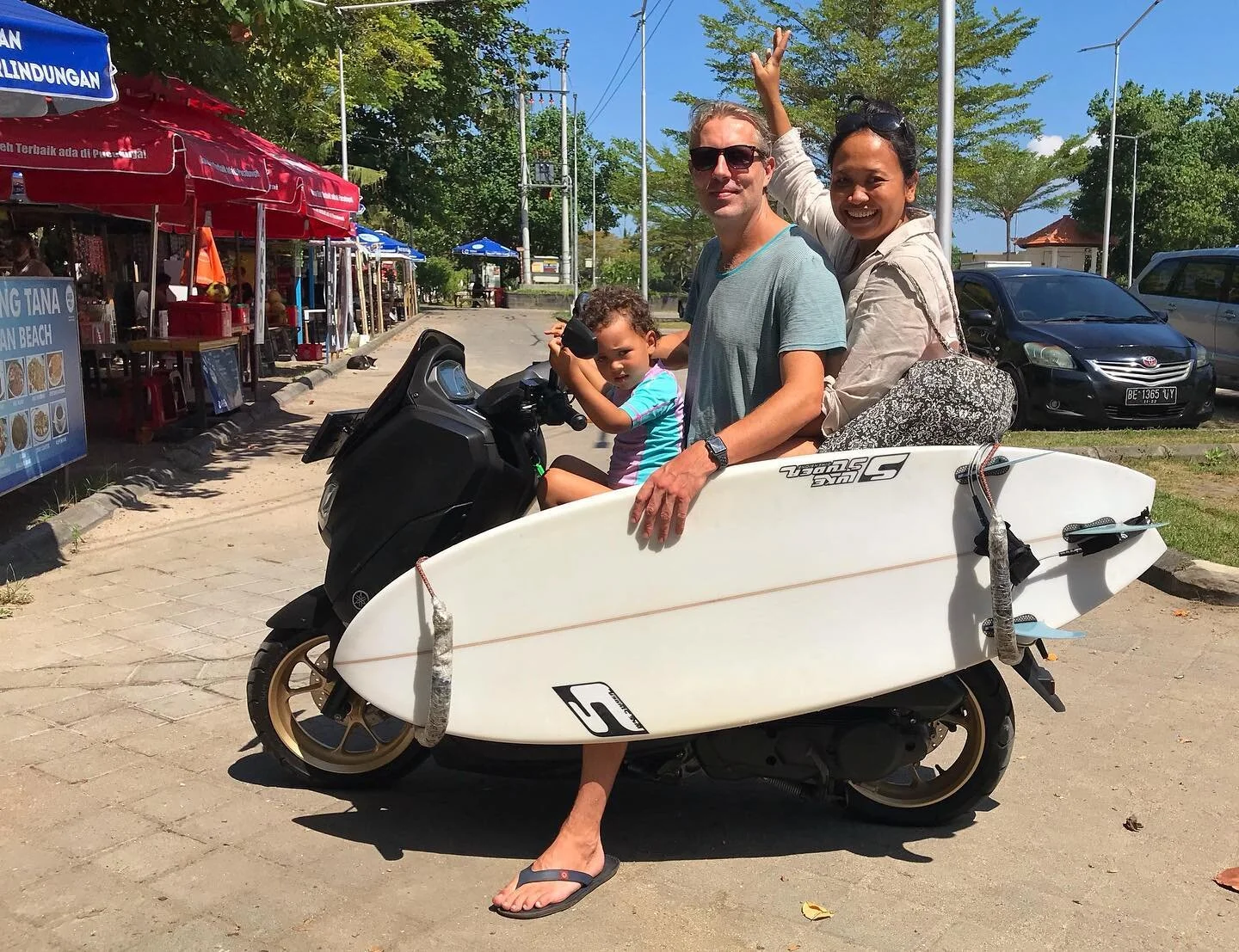 Beetje lifestyle nog laatste dag
-
#paintai #surf #break #airports #bali