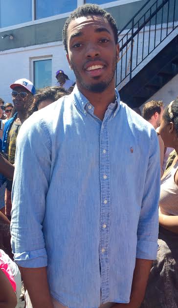 Idris Mitchell ‘18 wearing a timeless long sleeve denim shirt, something temperature appropriate.