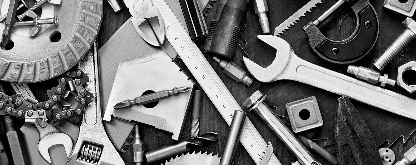tools-toolbox-bw-ss-1920.jpg