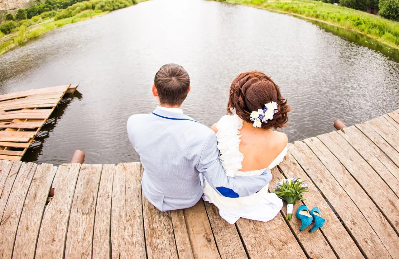 OOO couple dock.jpg