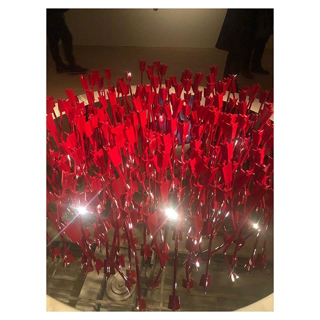 Noritaka Tatehana, &lsquo;It&rsquo;s always the others who die&rsquo;
(本当だな)
Pola Museum Annex, Tokyo .
.
#舘鼻則孝 #ポーラミュージアムアネックス #銀座　#アート　#現代アート #noritakatatehana #art #contemporaryart #polamuseumannex #ginza #tokyo