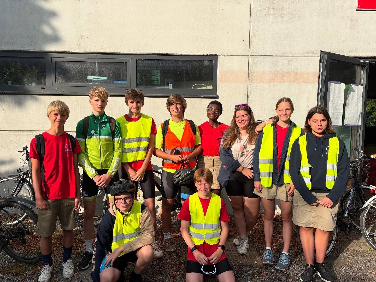 Dag 1 : de eerste 70km is gefietst! De keti&rsquo;s en hun leiding genieten van een rustige avond en vertrekken morgenochtend opnieuw richting de kampplaats!