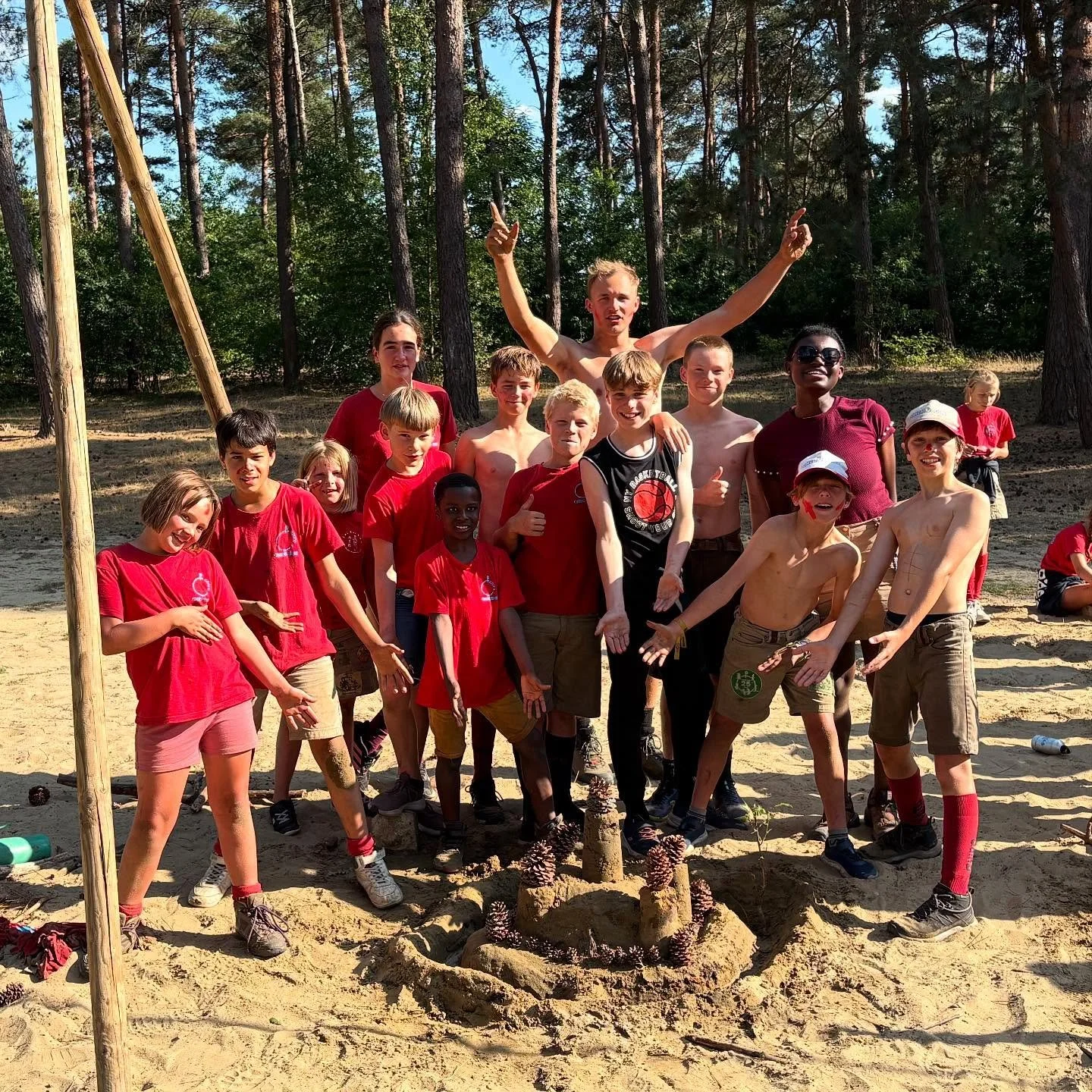 Dag 8 : vandaag was het tijd voor bezinning &amp; sport en spel. Savonds had iedereen nog een ontspannende activiteit