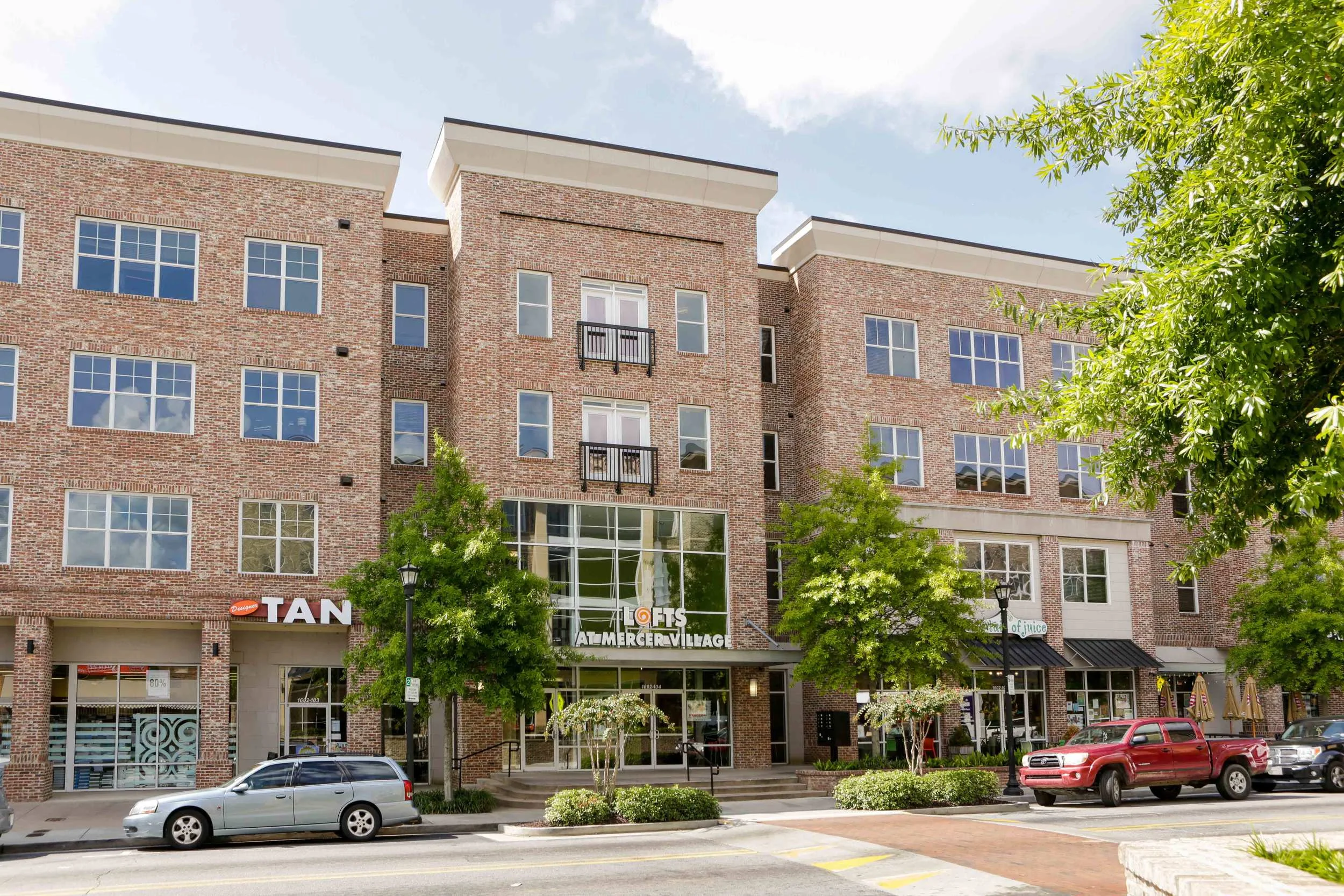 Mercer-Village-Exterior17.jpg