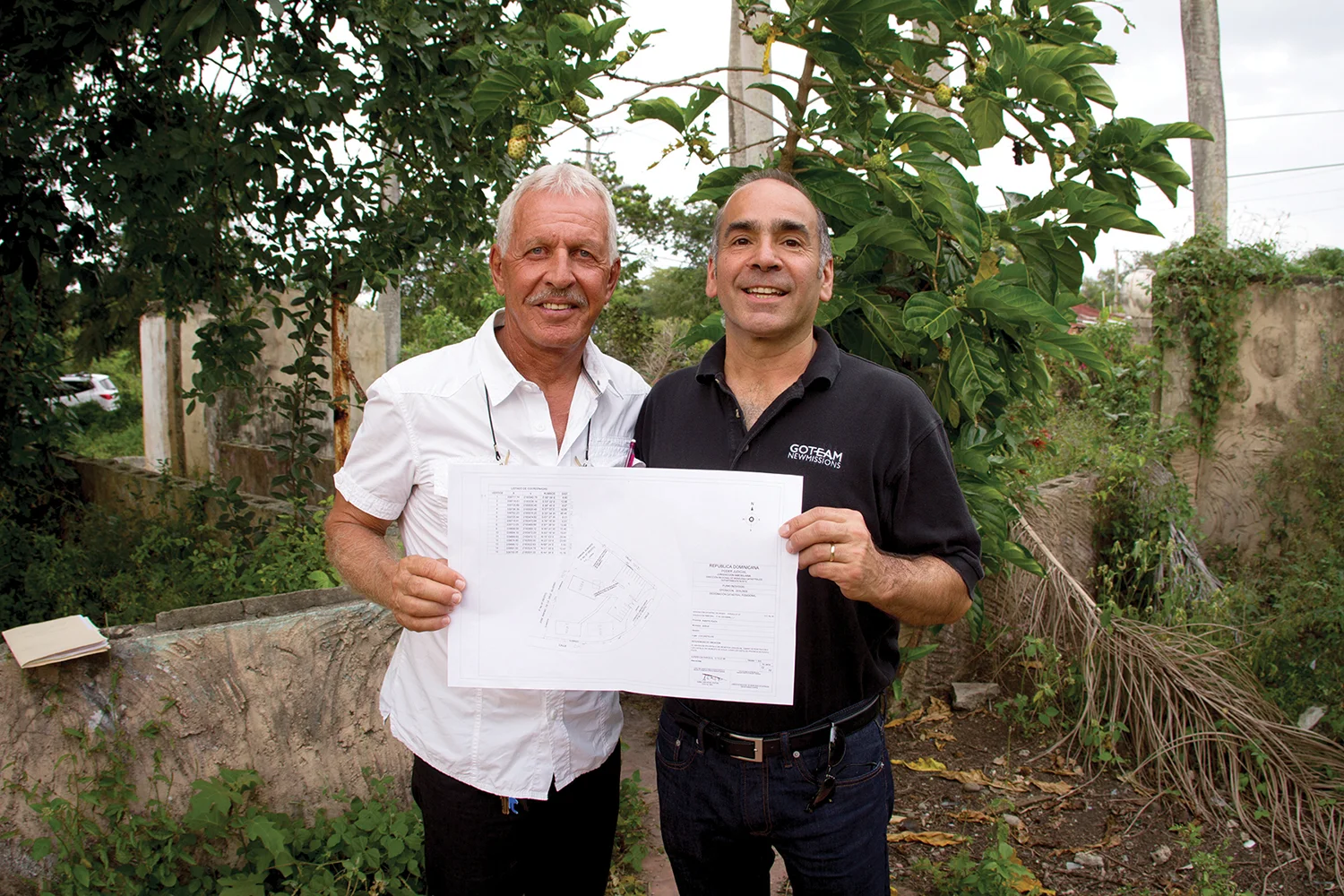 Contractor Francesco Martin and George DeTellis, Jr. standing on the property. Join us in prayer for the funding toward the construction of the church in Los Castillos.