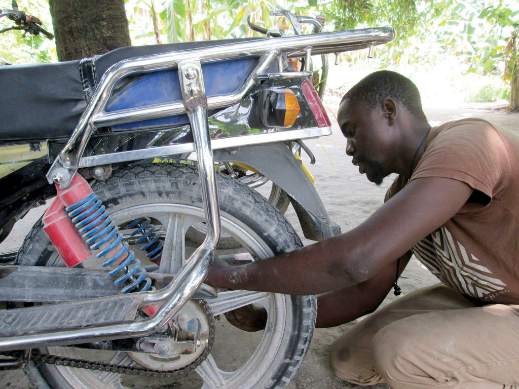 Today, Peterson Salomon owns a motorcycle shop in Masson, and teaches mechanics at our trade school.