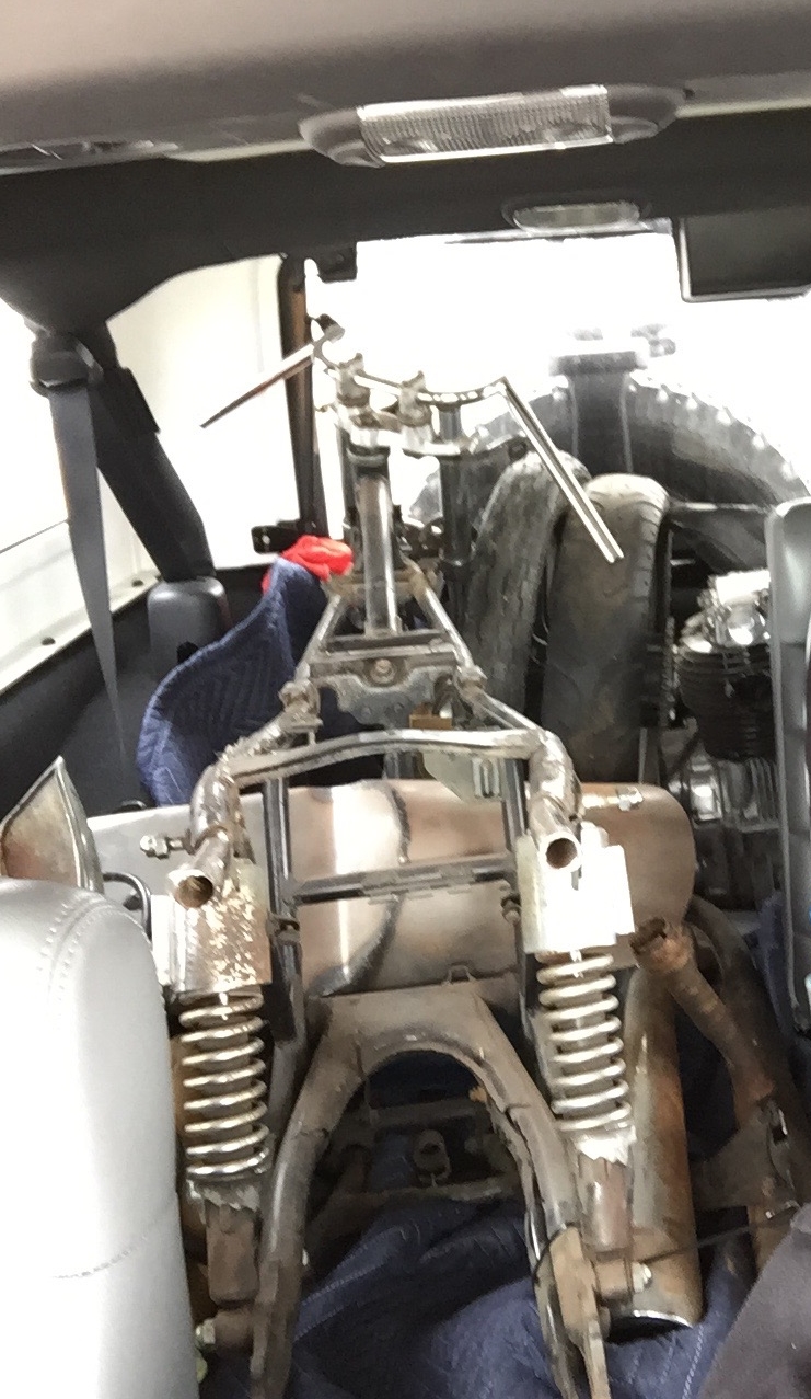 I happened to have the jeep on the day I made the trip to check out the XS400 I saw on craigslist. No worries! With the engine out of the frame and the wheels loose, I was able to throw the whole bike in the back.
