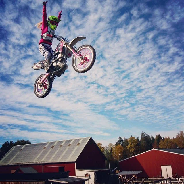 Look guys no hands!