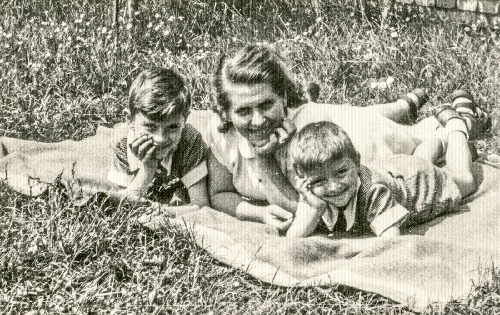 So you've got just one treasured photo—start there! What memories does it spark?