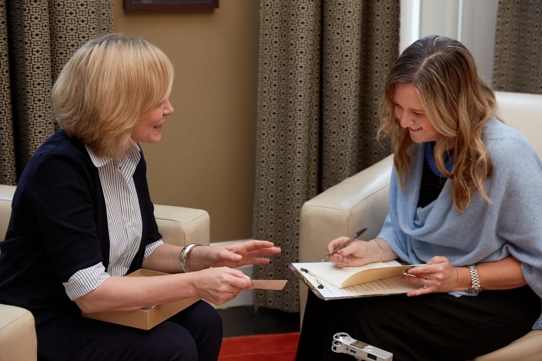 Dawn Roode is a personal biographer who conducts interviews in person to capture your stories for a life story book.