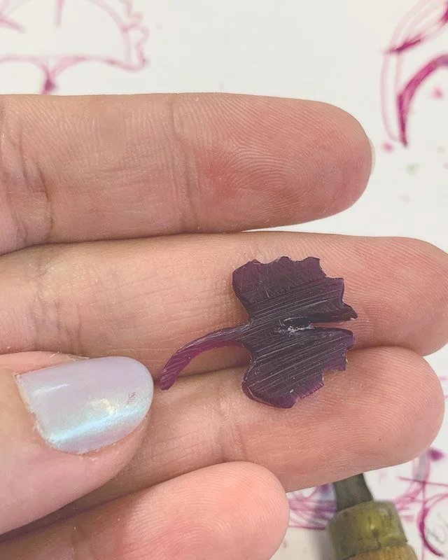 workin&rsquo; on this lil wax ginko leaf to cast in brass later 🕯⚜️