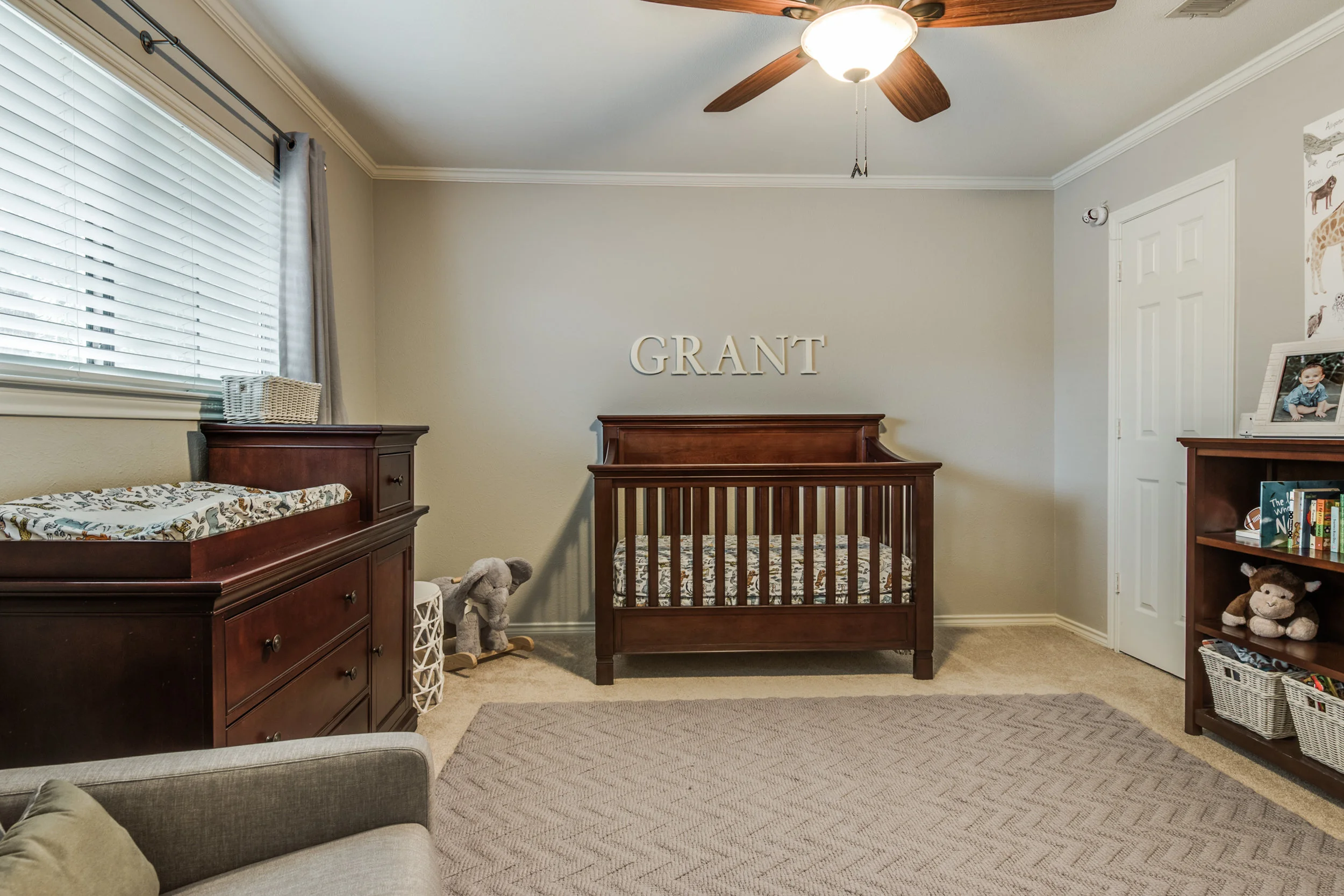 6427-brook-lake-dr-dallas-tx-High-Res-22.jpg