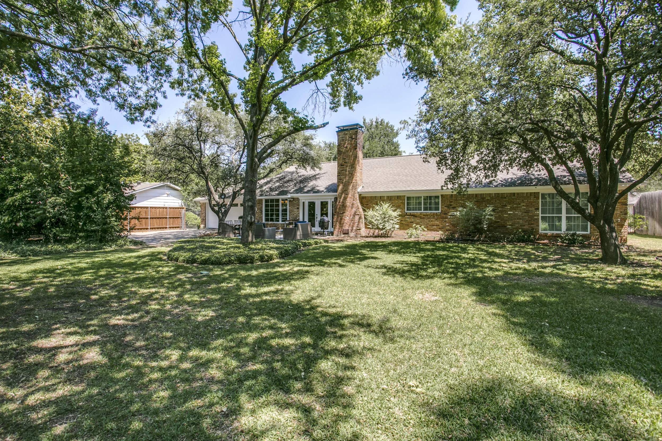 5530-lindenshire-ln-dallas-tx-High-Res-37.jpg