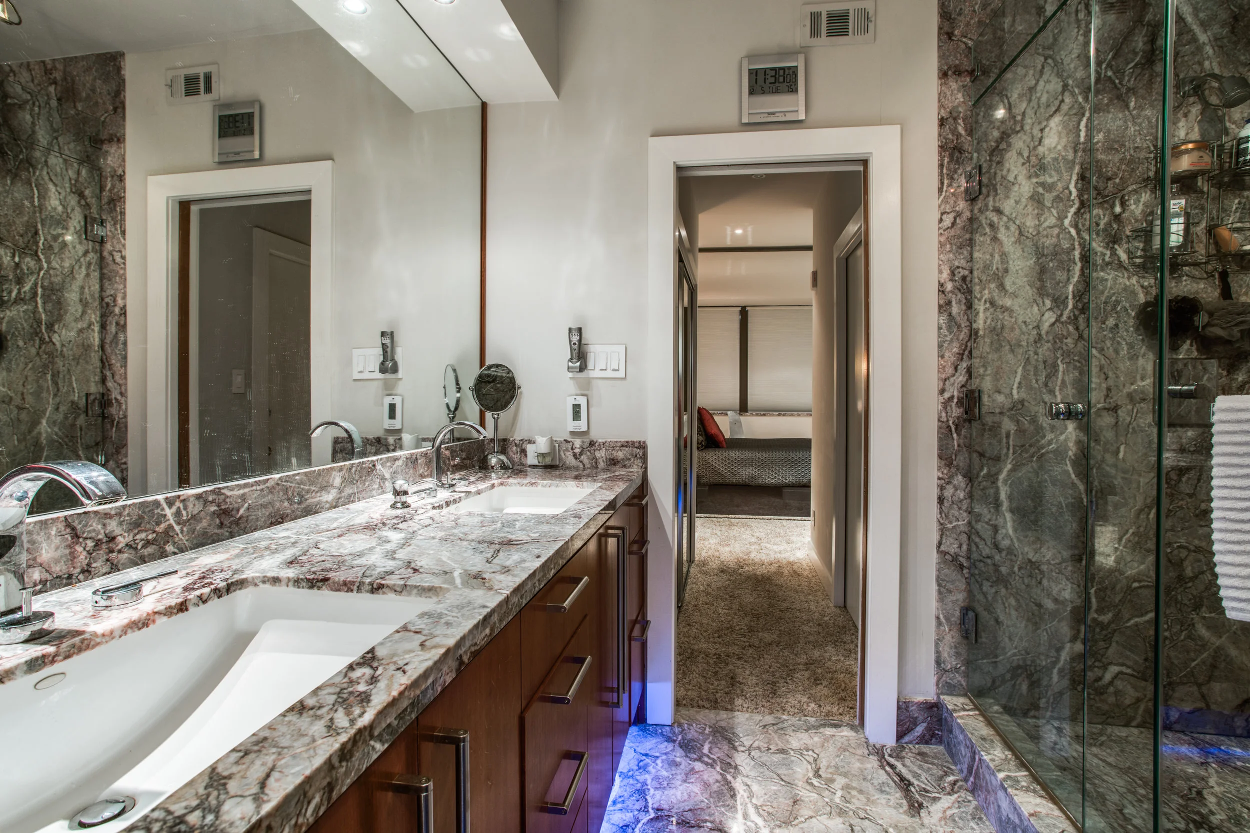 5200-keller-springs-rd-dallas-tx-1237-1-High-Res-17.jpg