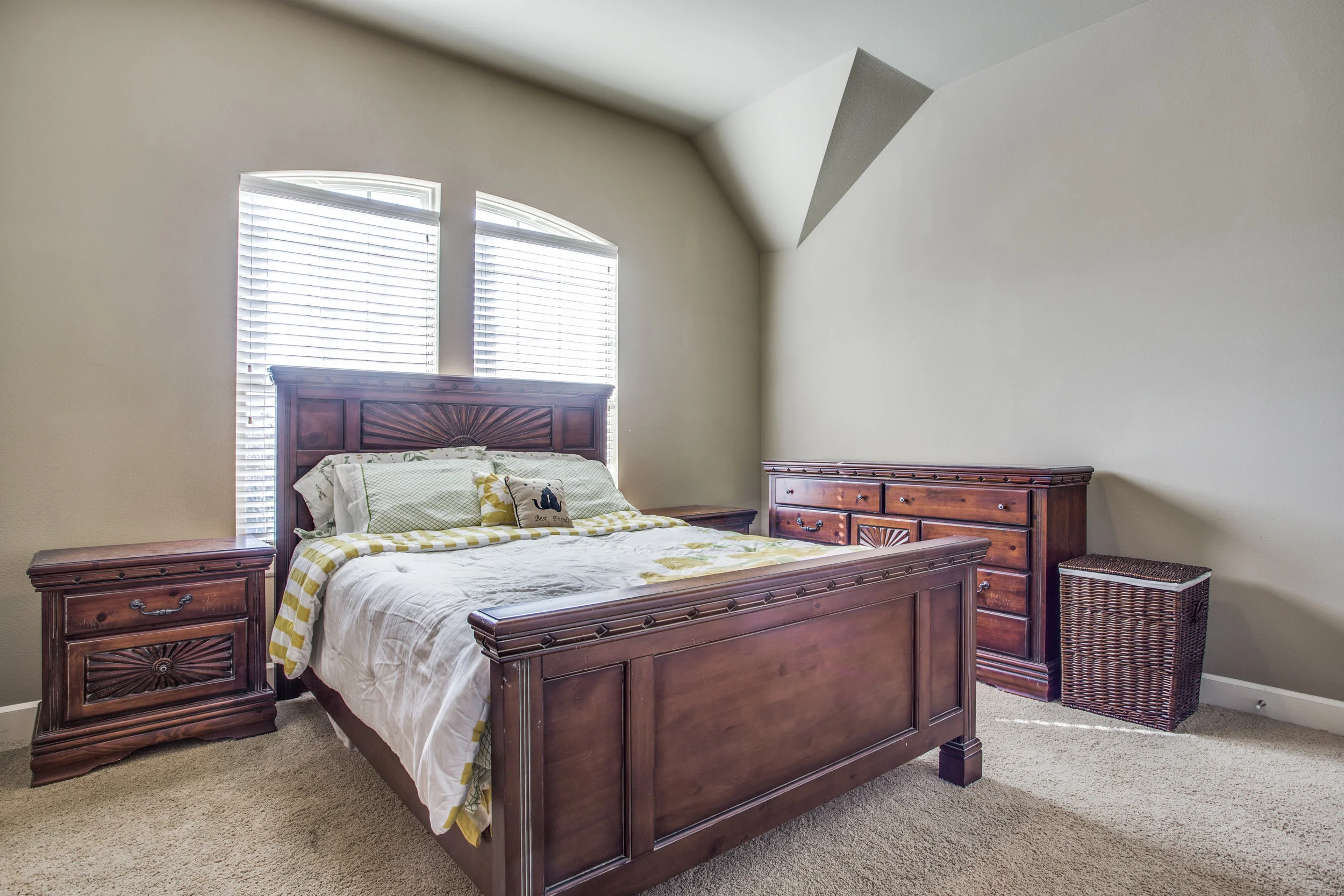 15850-quorum-dr-addison-tx-High-Res-15.jpg