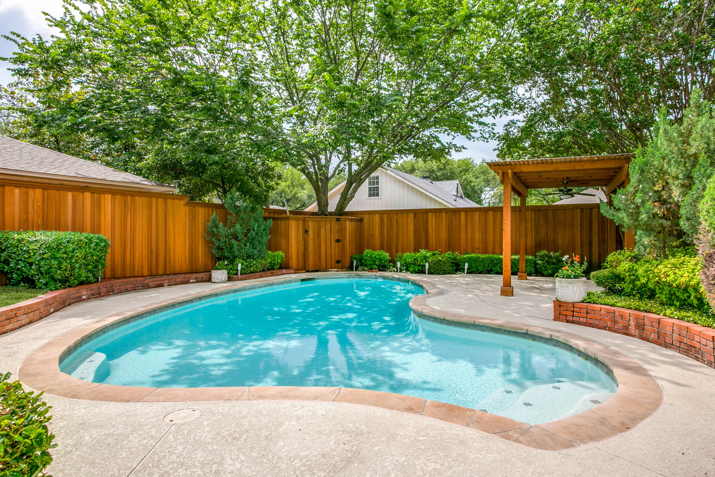 6926-mill-falls-dr-dallas-tx-High-Res-27.jpg