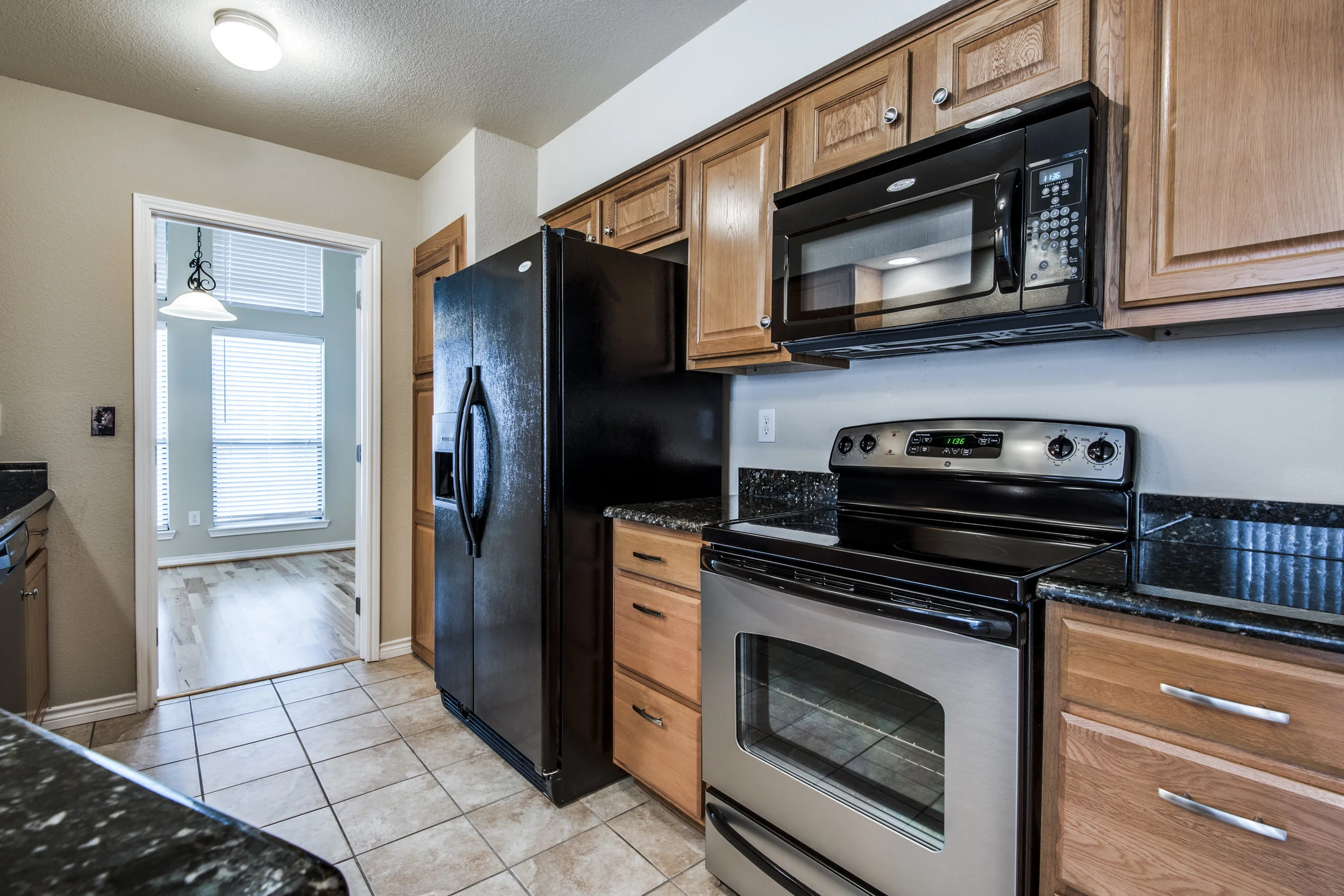 17490-meandering-way-702-dallas-tx-High-Res-12.jpg