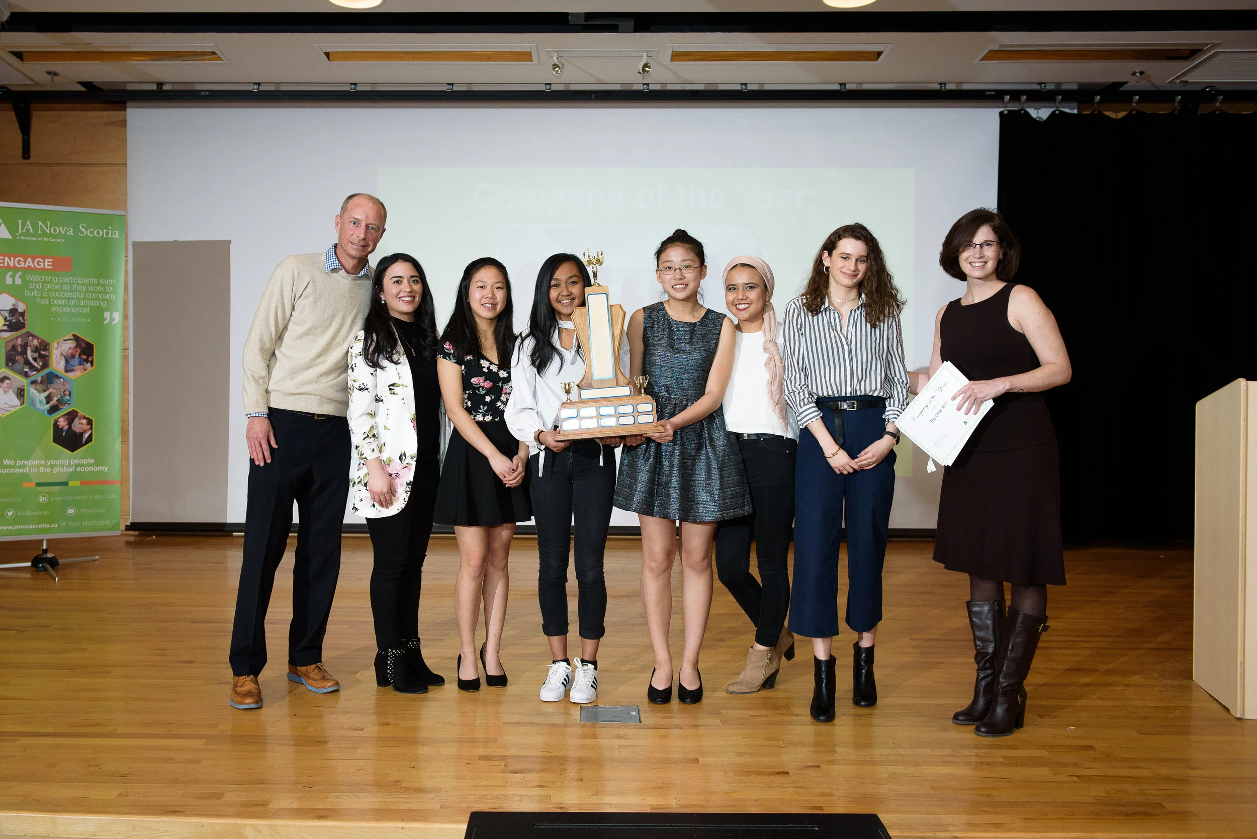 Awards2018-event_0735.jpg