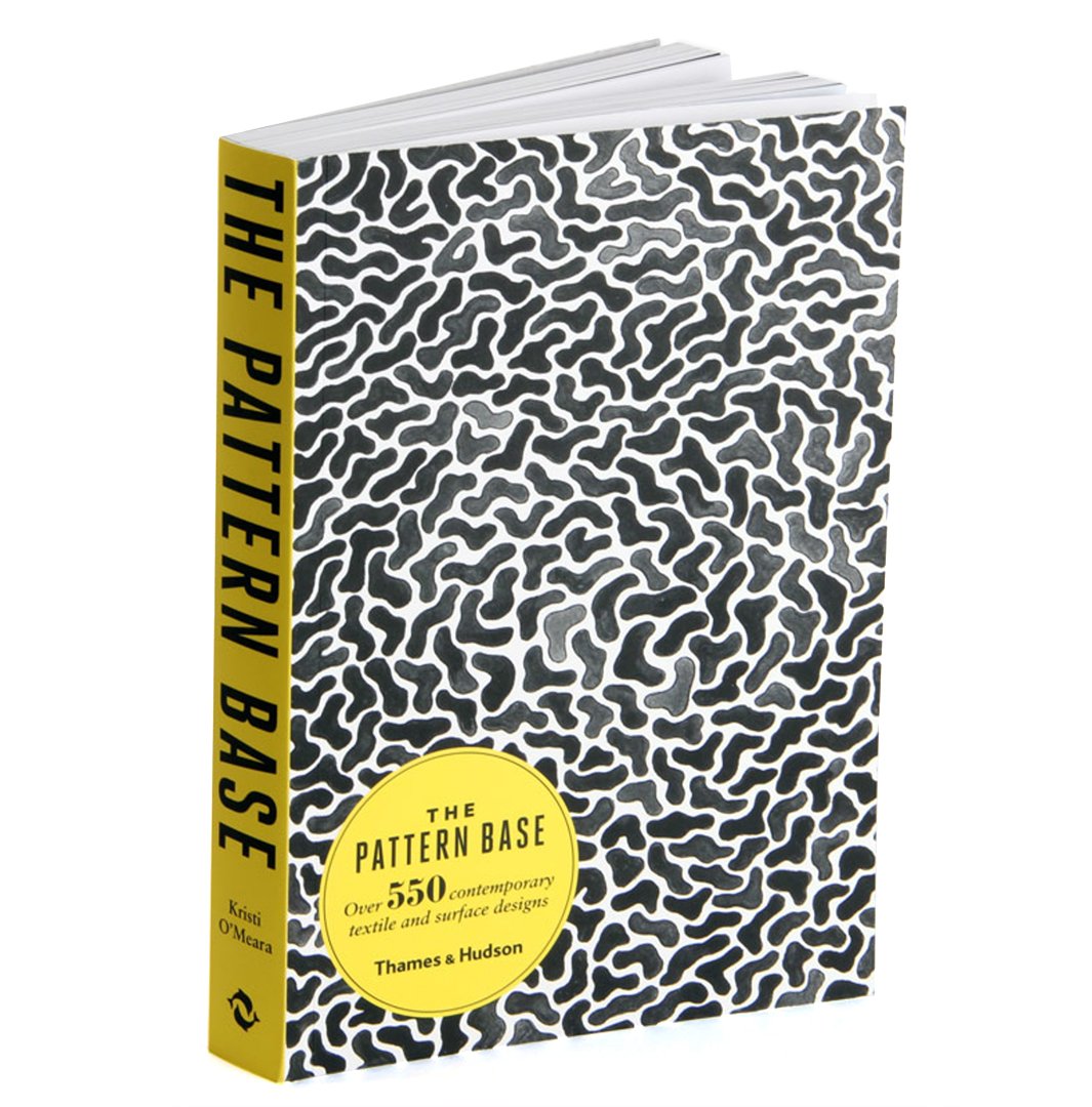 The Pattern Base: Over 550 Contemporary Textile & Surface Designs