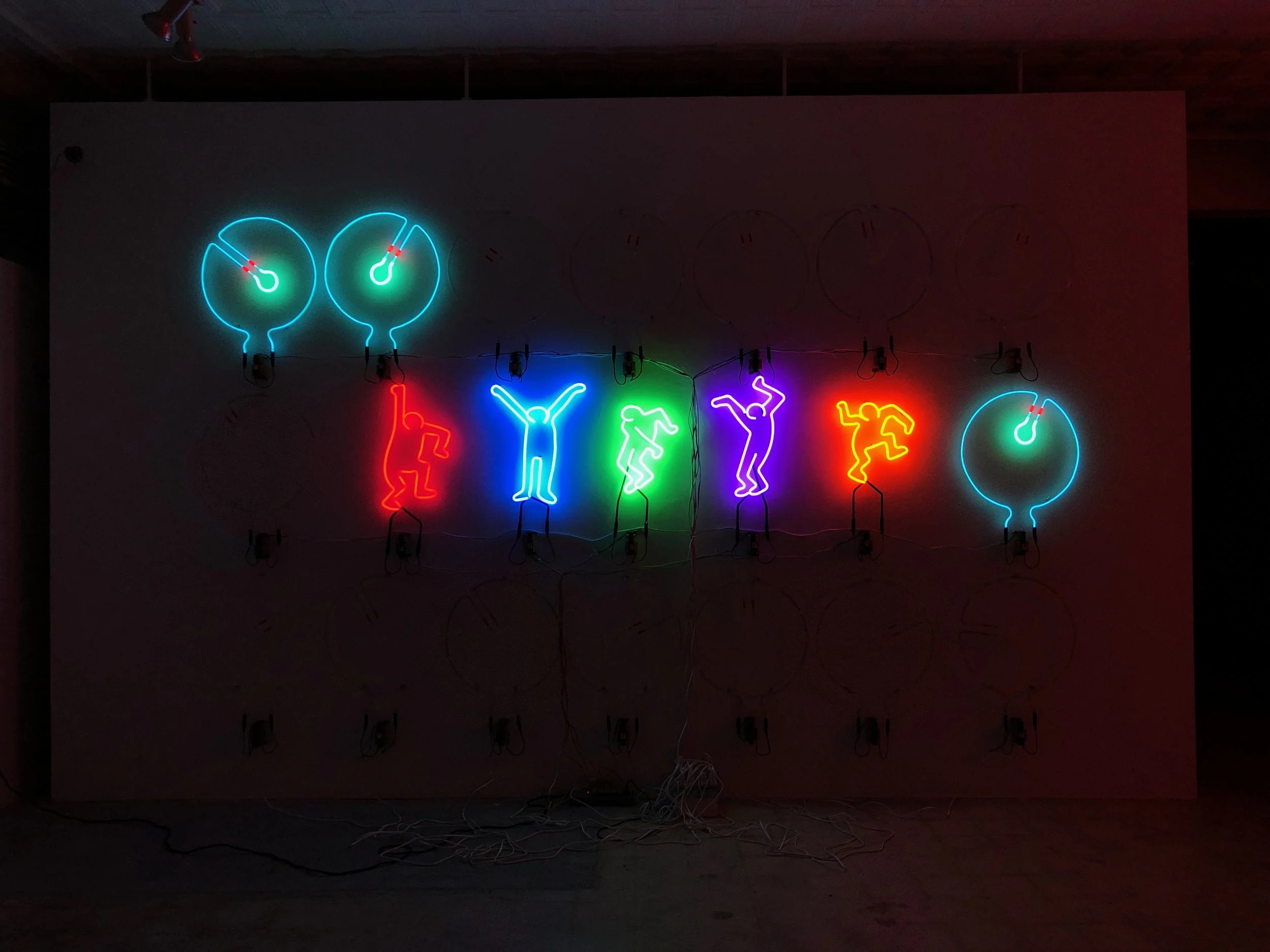 Haring Love, part I:  evolution of the Keyhole Torus in tribute to Keith Haring