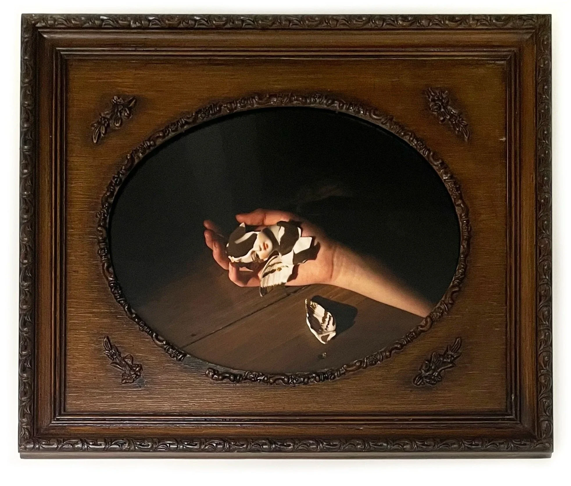 fragments_frame.jpg