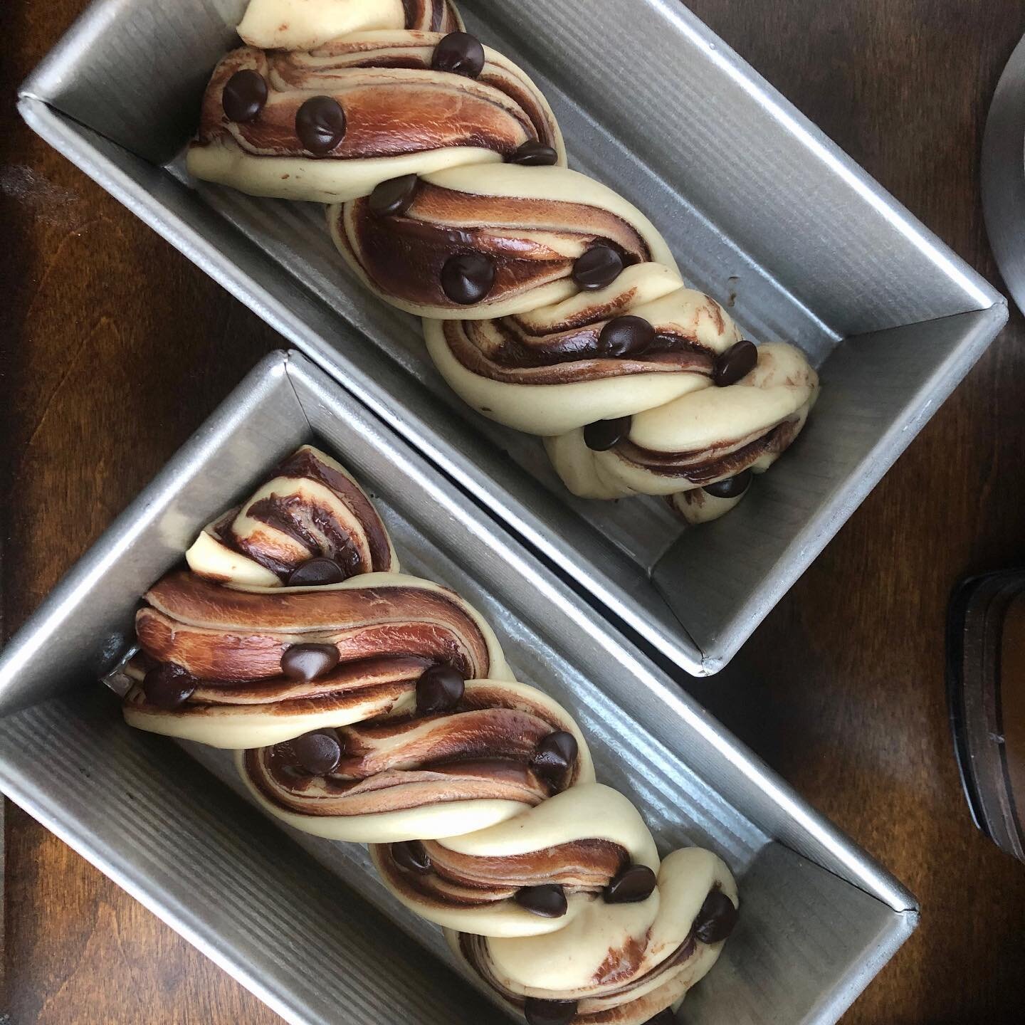 Made a couple of Babka for both homes.  An Eastern Europe yeast risen dough that is also popular in Isreal, it is braided and often layered with chocolate, cinnamon, or jam. Here I used #Nutella, always a crowd pleaser and a popular choice. As with m